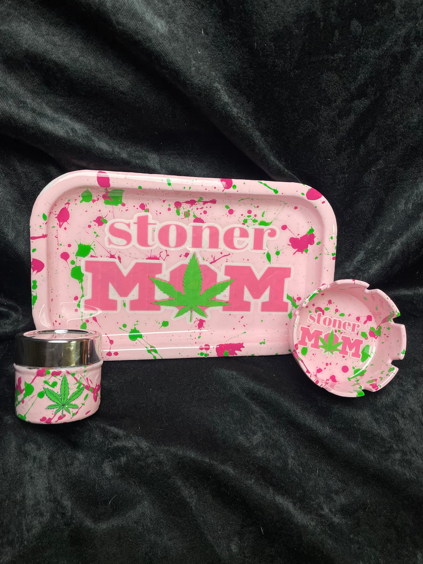 Weed Mom Rolling Tray Set