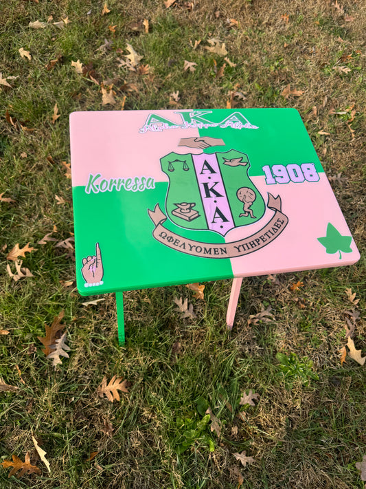 Custom Table Trays